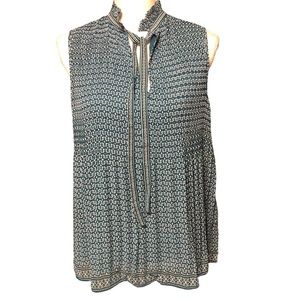 Max Studio Teal Sleeveless Swing Top Ruffled Neck Lined in Solid Green